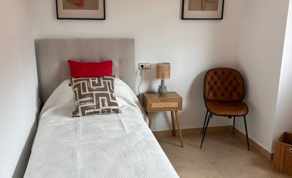 Nouvelle - Attique -
Orihuela Costa