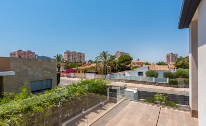 Obra nueva - detached -
Playa Paraiso