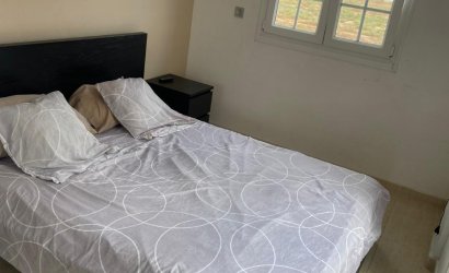 Tweedehands - duplex -
Guardamar del Segura - Urbanizaciones