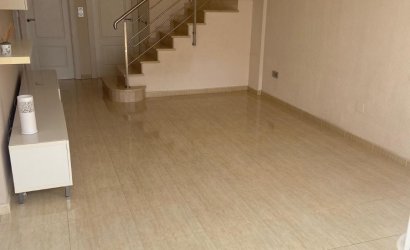 Tweedehands - duplex -
Guardamar del Segura - Urbanizaciones