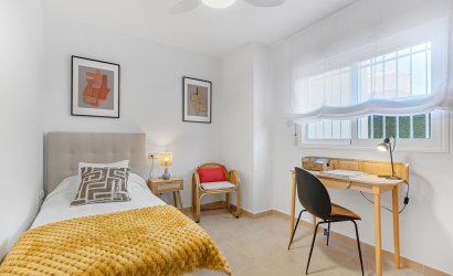 Nouvelle - Attique -
Orihuela Costa